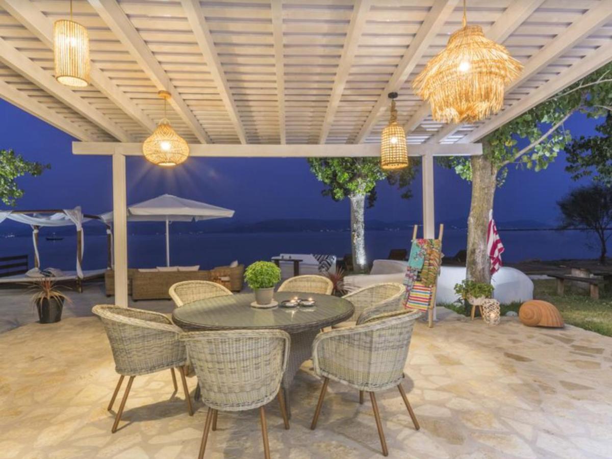 Beach Gem Lefkimmi  Exterior foto